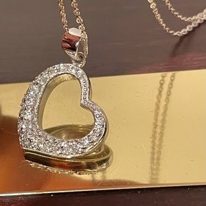 925 Sterling Silver Simulated Diamond Heart Pendant Necklace NWOT